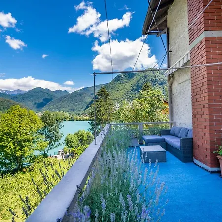 Villa House By The Most na Soči