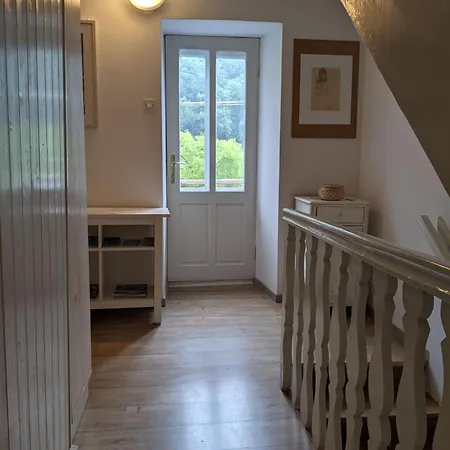 House By The Вилла *