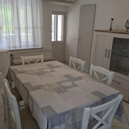 House By The Вилла