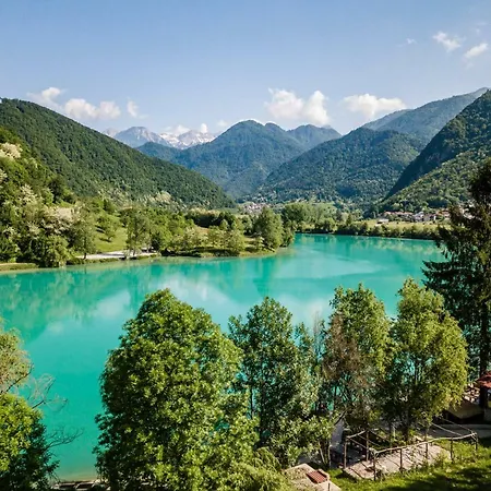 Вилла House By The