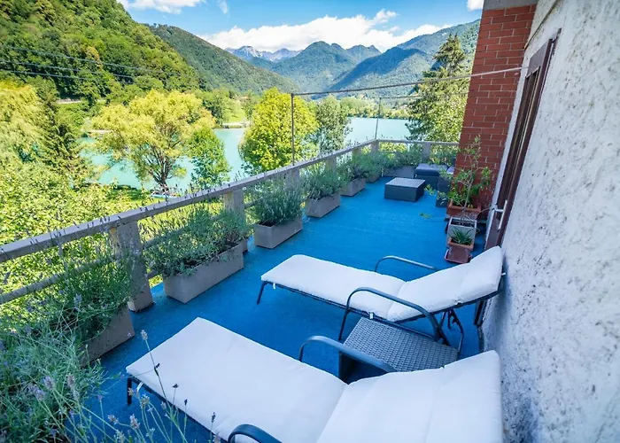 Villa House By The *